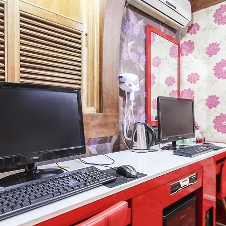 Couple Motel Seul Zewnętrze zdjęcie