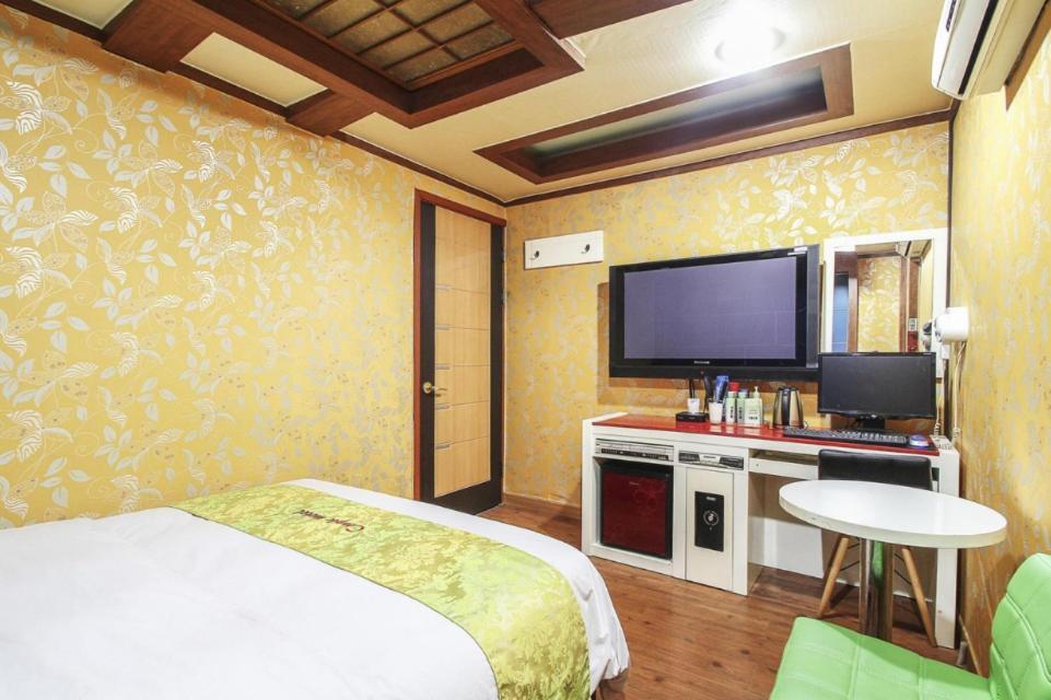 Couple Motel Seul Zewnętrze zdjęcie